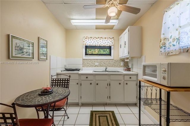 1107 E Anchor Lane, Moore Haven, FL 33471