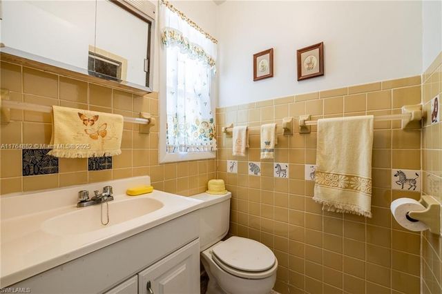 1107 E Anchor Lane, Moore Haven, FL 33471