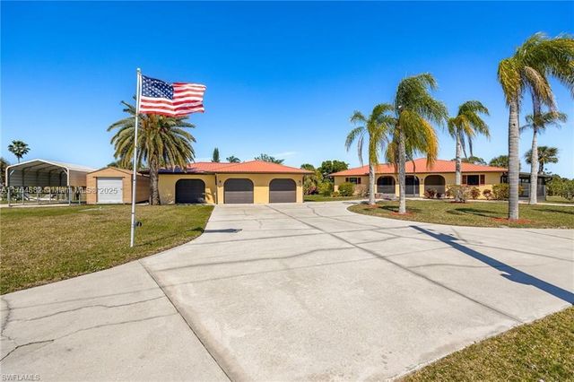 1107 E Anchor Lane, Moore Haven, FL 33471