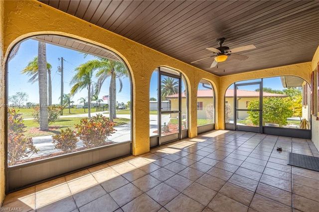 1107 E Anchor Lane, Moore Haven, FL 33471