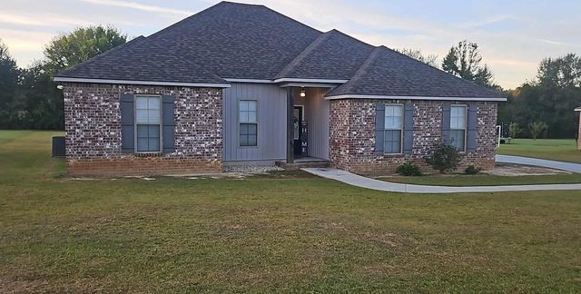 15 South Town Ln., Purvis, MS 39475