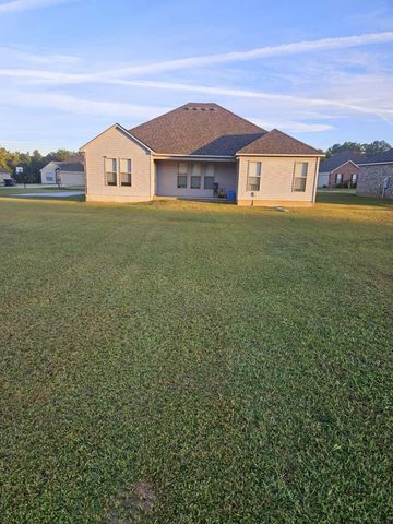 15 South Town Ln., Purvis, MS 39475