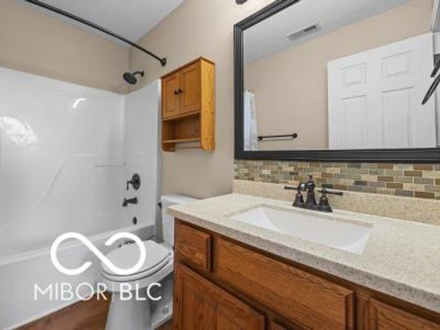 2415 Derby Drive, Shelbyville, IN 46176