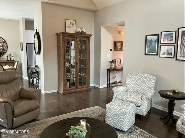 2825 Knob Creek Lane, Knoxville, TN 37912