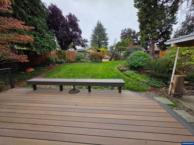 720 Ventura St N, Keizer, OR 97303