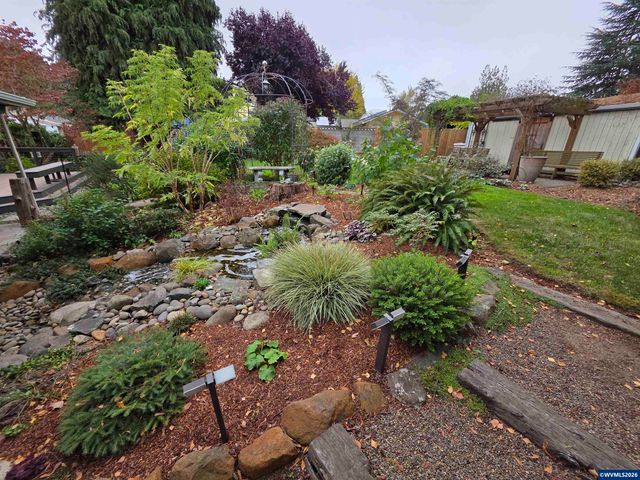 720 Ventura St N, Keizer, OR 97303