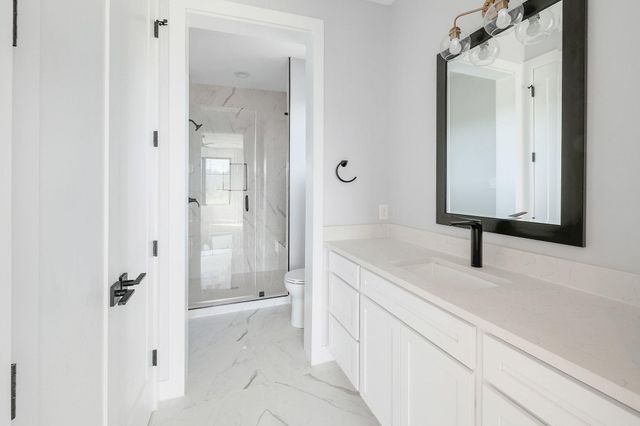 5717 Lost Horizon DR 2, Austin, TX 78759