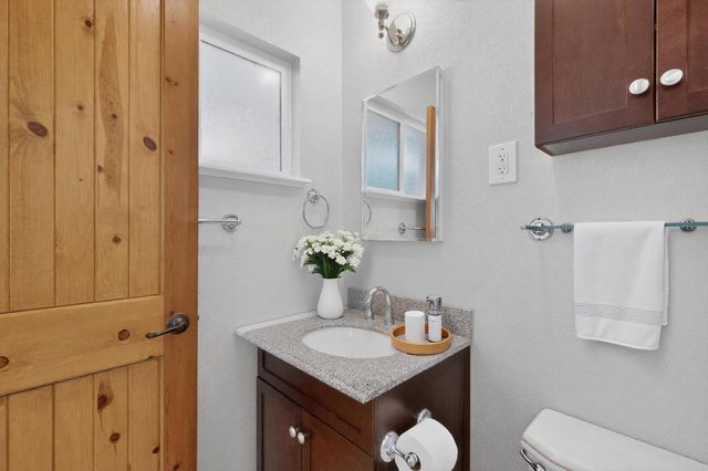 9401 Shoshone Road NE, Albuquerque, NM 87111