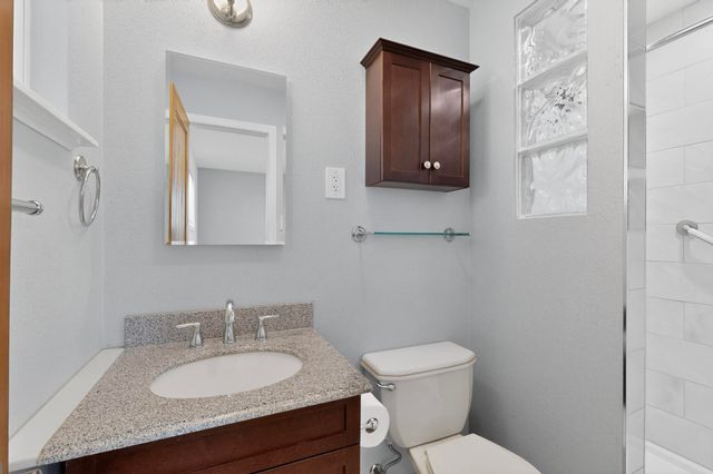 9401 Shoshone Road NE, Albuquerque, NM 87111