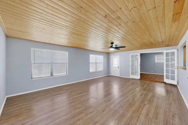 9401 Shoshone Road NE, Albuquerque, NM 87111