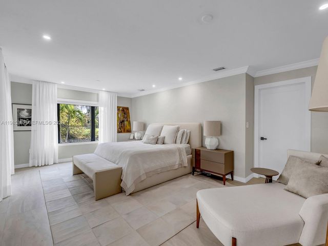 7945 SW 141st Ter, Palmetto Bay, FL 33158