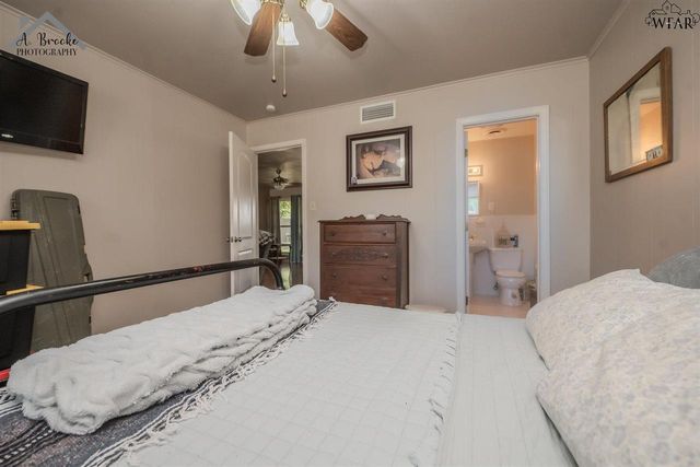 4518 HOLLANDALE AVENUE, Wichita Falls, TX 76302