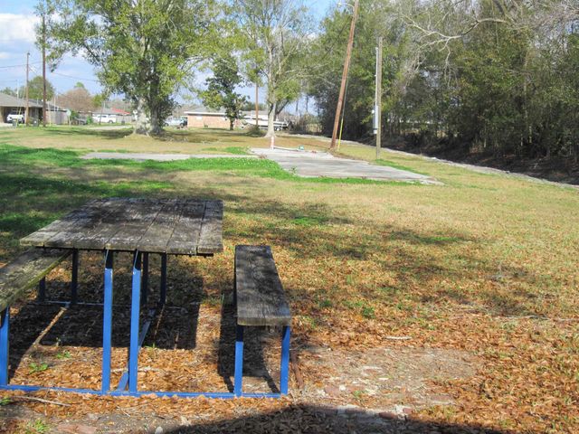 305 Rural Drive, Bourg, LA 70343