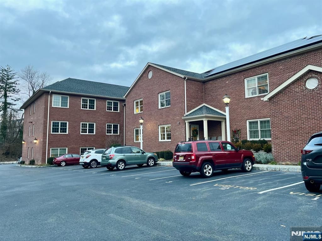 116 Washington Avenue 3D, Hawthorne, NJ 07506