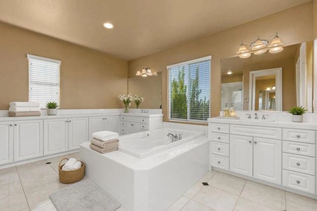 1844 Sheridan Way, San Marcos, CA 92078