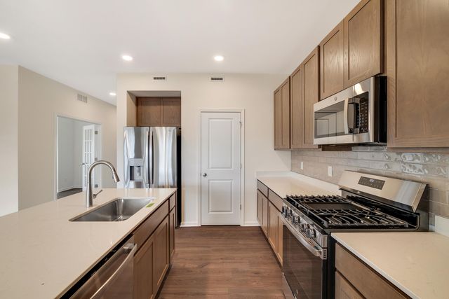 10343 Iowa Street, Crown Point, IN 46307