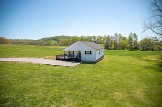 1198 Ray Broyles Rd, Sparta, TN 38583