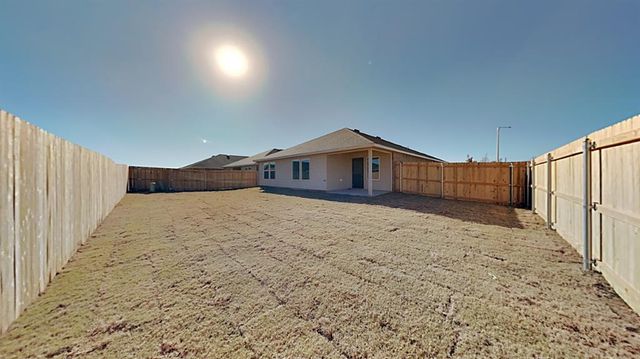 4200 Colt Drive, Mustang, OK 73064