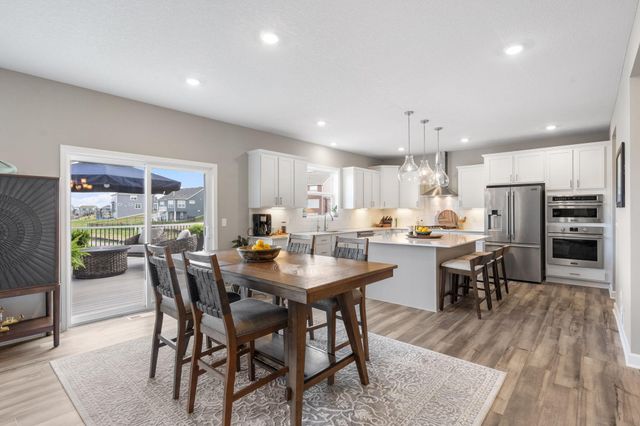 11238 Kingsview Lane N, Maple Grove, MN 55369