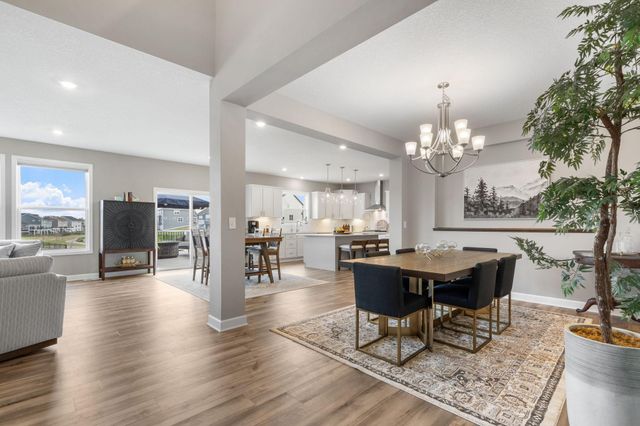 11238 Kingsview Lane N, Maple Grove, MN 55369