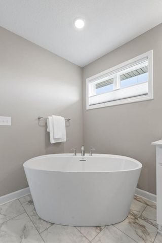 11238 Kingsview Lane N, Maple Grove, MN 55369