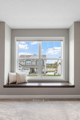 11238 Kingsview Lane N, Maple Grove, MN 55369