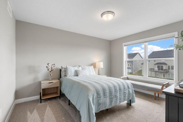 11238 Kingsview Lane N, Maple Grove, MN 55369