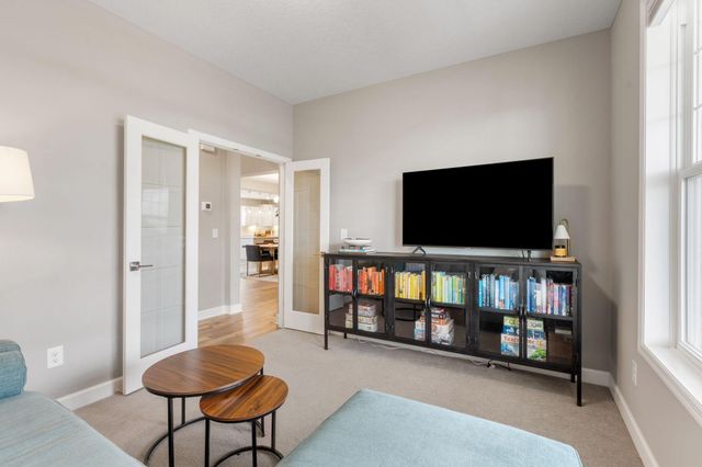 11238 Kingsview Lane N, Maple Grove, MN 55369