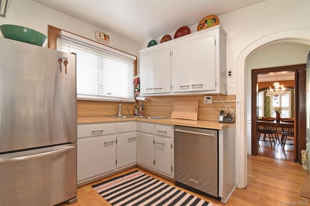 102 Magnolia Avenue, Mount Vernon, NY 10553