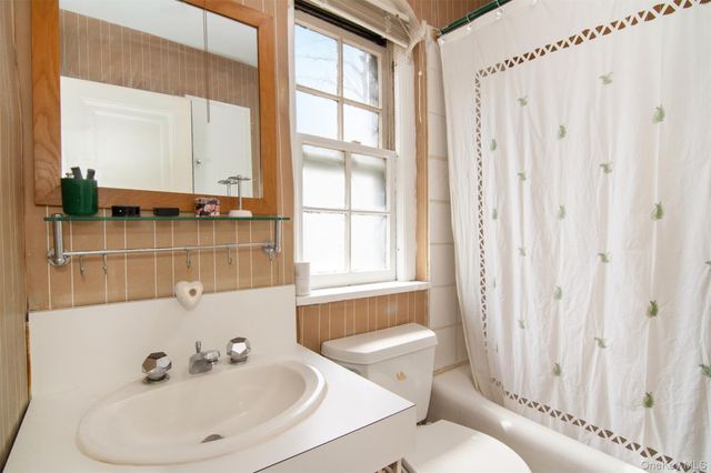 102 Magnolia Avenue, Mount Vernon, NY 10553
