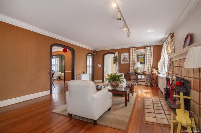 102 Magnolia Avenue, Mount Vernon, NY 10553