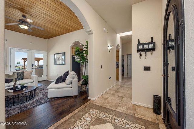 5006 Apex Mine Road, Las Cruces, NM 88011