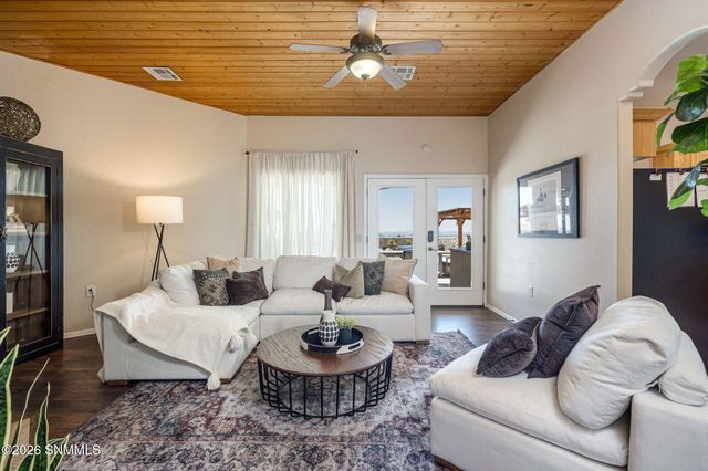5006 Apex Mine Road, Las Cruces, NM 88011