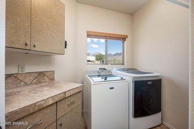 5006 Apex Mine Road, Las Cruces, NM 88011