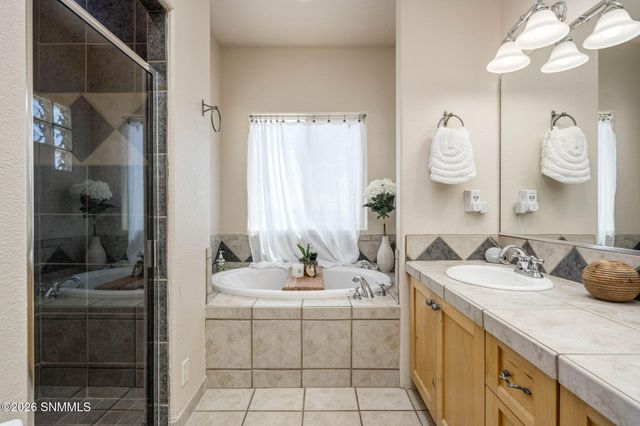 5006 Apex Mine Road, Las Cruces, NM 88011