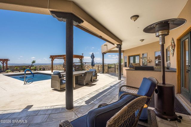5006 Apex Mine Road, Las Cruces, NM 88011