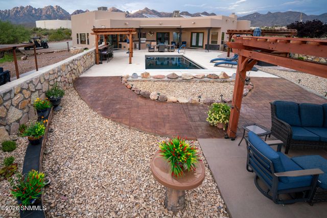 5006 Apex Mine Road, Las Cruces, NM 88011
