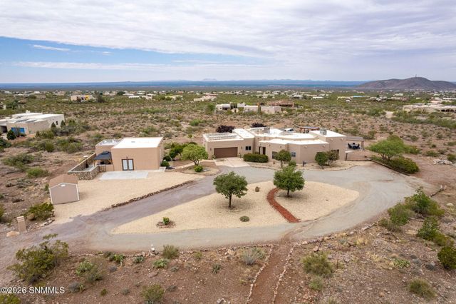 5006 Apex Mine Road, Las Cruces, NM 88011