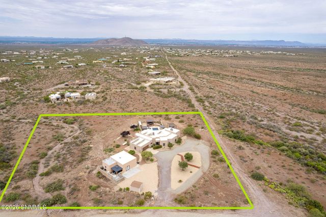 5006 Apex Mine Road, Las Cruces, NM 88011