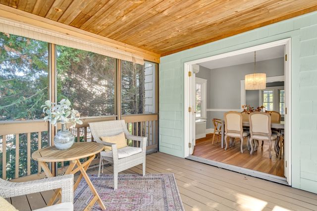 18 Middle, Lexington, MA 02421