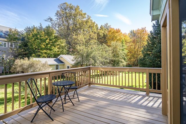 18 Middle, Lexington, MA 02421