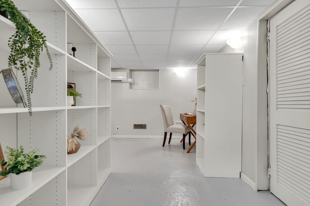 18 Middle, Lexington, MA 02421