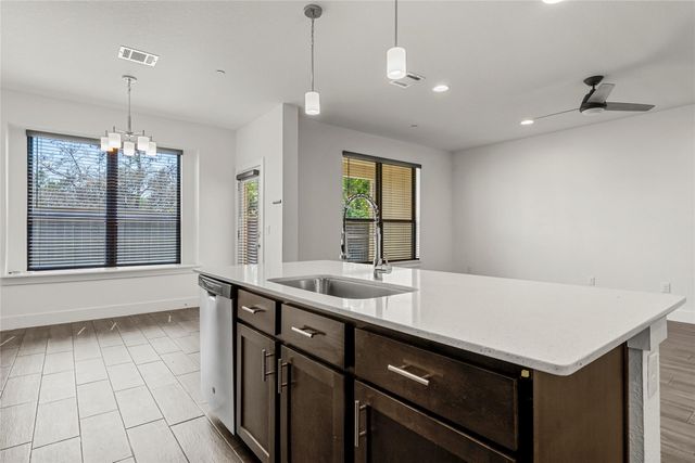 12315 Maypole BND 1002, Austin, TX 78717