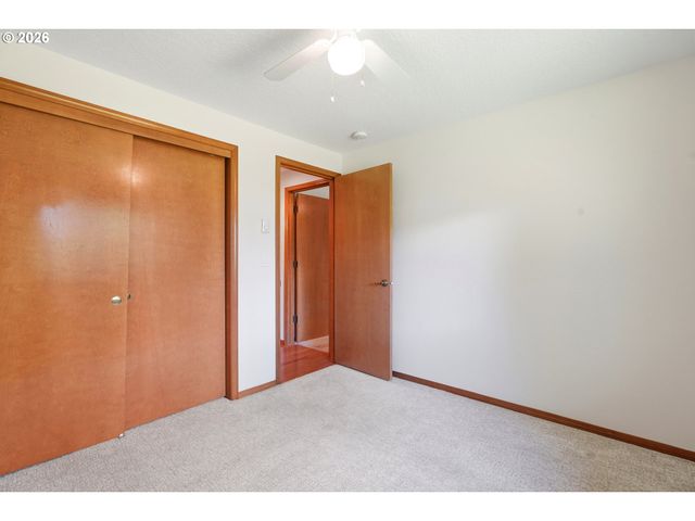 15014 Se MEADOW PARK Dr, Vancouver, WA 98683