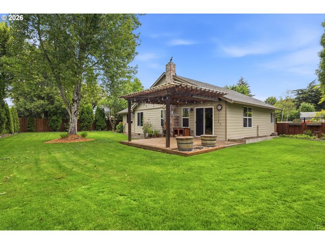 15014 Se MEADOW PARK Dr, Vancouver, WA 98683