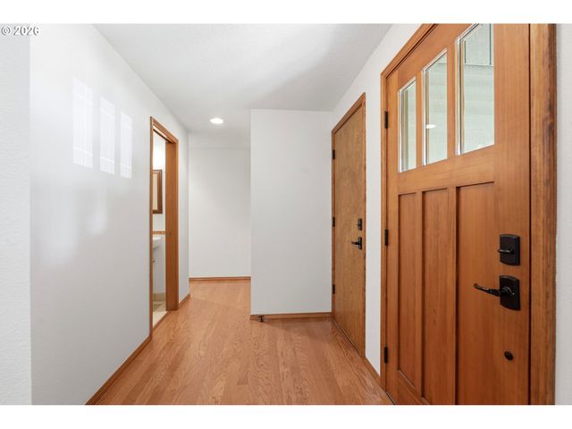 15014 Se MEADOW PARK Dr, Vancouver, WA 98683
