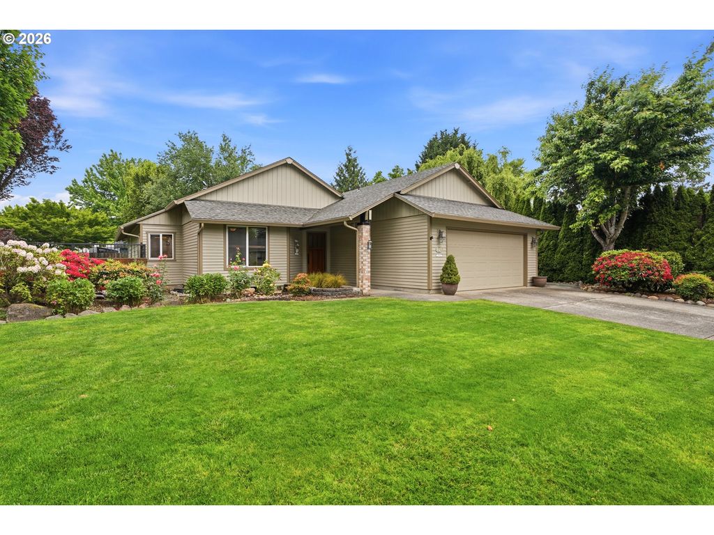 15014 Se MEADOW PARK Dr, Vancouver, WA 98683
