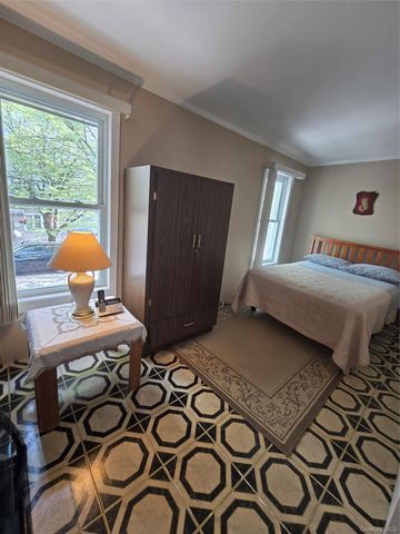 103-50 96th Street, Ozone Park, NY 11417