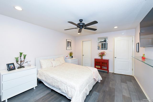 8315 Delphian, Universal City, TX 78148