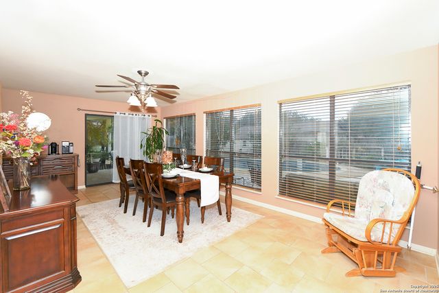 8315 Delphian, Universal City, TX 78148